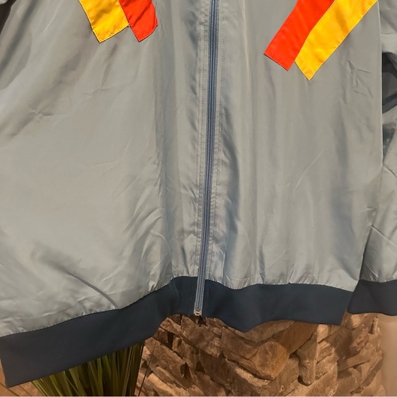 Disney Parks NWT Mickey Mouse Windbreaker Jacket NEW! Coat Adult Size XL - Picture 5 of 7